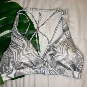 PINK Victoria’s Secret Sports Bra